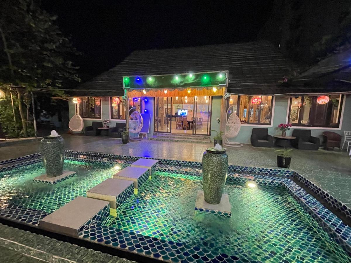 Minh Chau Beach Resort Quang Ninh  Exterior photo